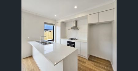 Apply Now! - Photo 5