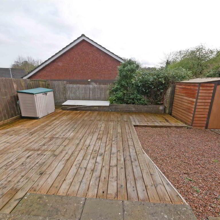1 Grays Park Avenue, Belvoir Park, Belfast, BT8 7QE - Photo 1