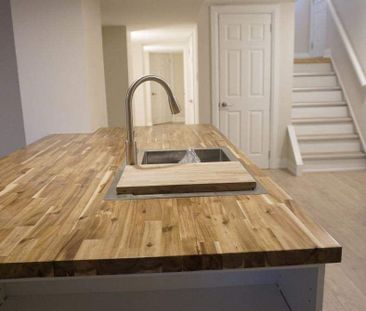 For Lease - 77 Cromwell Avenue Unit# LOWER, Oshawa, Ontario - Photo 4