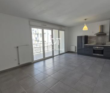 Location Appartement 3 pièces 63m² GRENOBLE 38100 - Photo 3