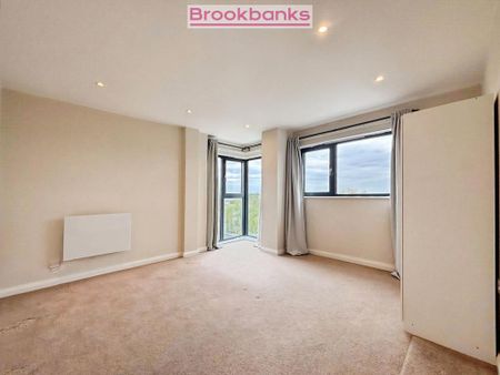 2 bedroom flat to rent - Photo 4