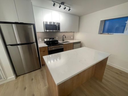 For Lease - 1600 James Naismith Drive Unit# #B13, Cyrville - Carson Grove - Pineview, Ontario - Photo 4