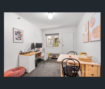 Malvern Terrace Apartment - Photo 2