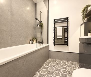 1 bedroom retirement property to rent - Photo 4