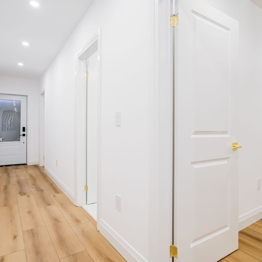 For Lease - 110 Braemar Avenue Unit# Lower, Toronto, Ontario - Photo 1