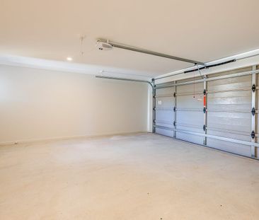 Family Home In Great Location - Photo 5