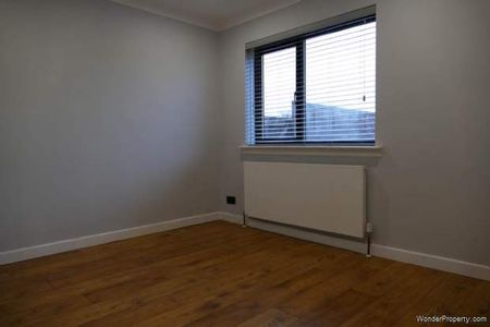 2 bedroom property to rent in Irvine - Photo 2