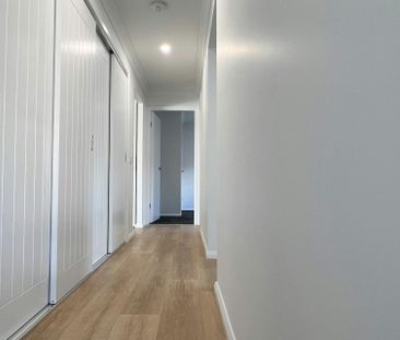 FAMILY DREAM HOME! - Photo 3