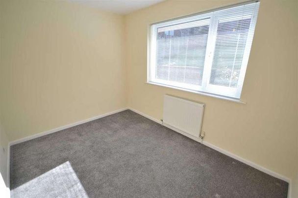 Settle Close, Lowercroft, BL8 - Photo 1