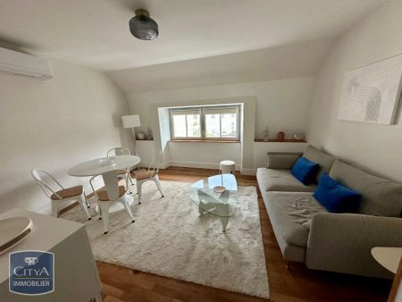 Appartement à louer 3 pièces 55.1m² - Photo 2