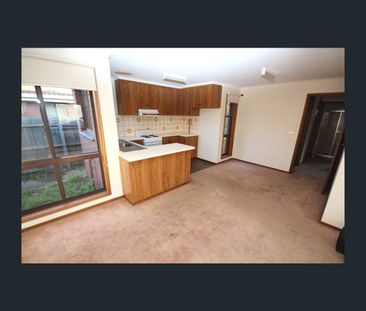 3/16 Ormond Road, East Geelong, Vic 3219 - Photo 4