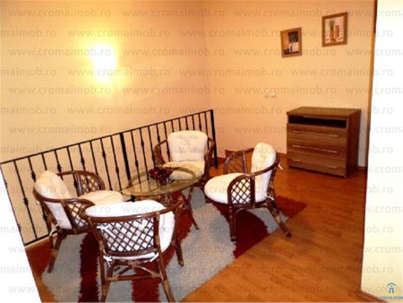 Inchiriere vila de lux 5 camere Exterior Est - Fotografie 2