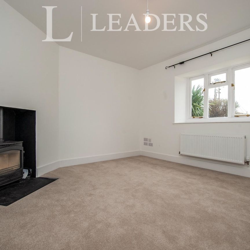 3 bedroom house to rent Summerside, Buckland, Faringdon, Oxfordshire, SN7 - Photo 1