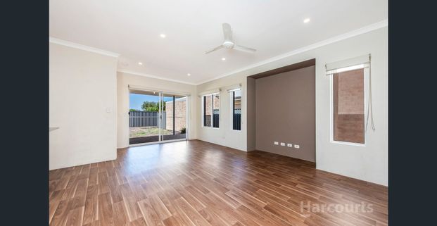 Comfortable and Low Maintenance - Photo 1