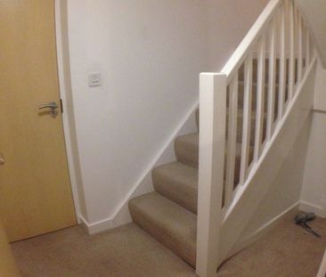 Three Bedroom Apartment to Rent in Taunton - Photo 3