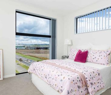 SILVERDALE, 3 bedrooms - Photo 4
