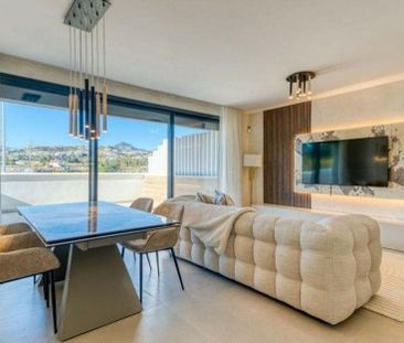 Alquiler de chalet adosado en Calle Ágata - Photo 6