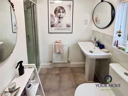 3 bedroom semi-detached house to rent - Photo 2