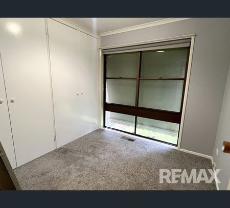91 Leavenworth Drive, Mount Austin, NSW 2650 - Photo 2