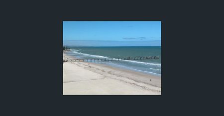 FURNISHED - Single Story Walk to The Bay - Photo 4