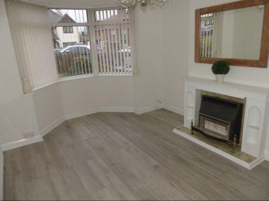 3 Bed Semi-Detached House, Hawthorn Road, B44 - Photo 1
