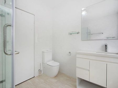 9 Iona Street, Blacktown NSW 2148 - House For Rent | Domain - Photo 5