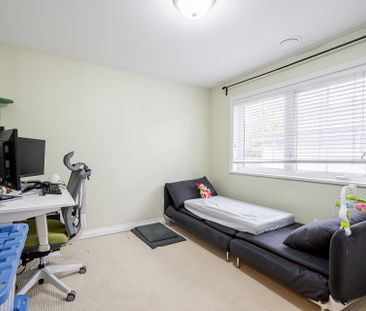 Discover Your Perfect Home in Woodwards! - Photo 6