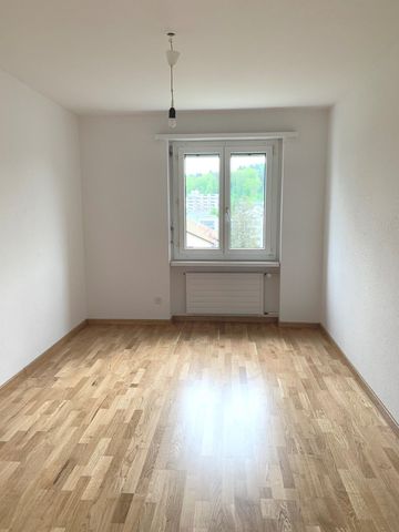 Schöne 4.5-Zimmerwohnung in Effretikon zu vermieten - Photo 2