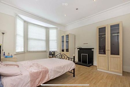 6 bedroom detached house to rent - Photo 2