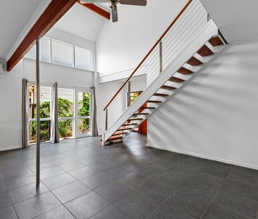 Spacious Townhouse in Convenient Fullarton Location - Photo 1