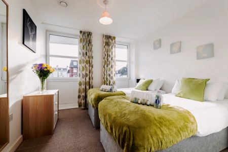 two bedroom - Photo 4