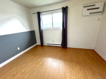 For Lease - 71 WELLESLEY Crescent Unit# D, London East, Ontario - Photo 5