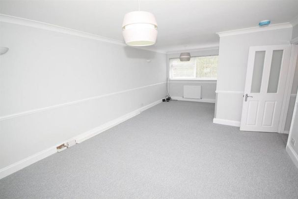 3 bedroom maisonette to rent - Photo 1