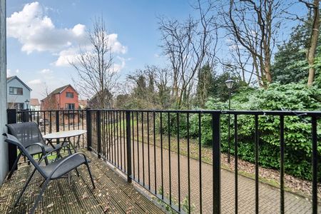 Chervil Close, Godalming, Surrey, GU7 - Photo 5