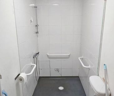 20 bedroom flat share to rent - Photo 6