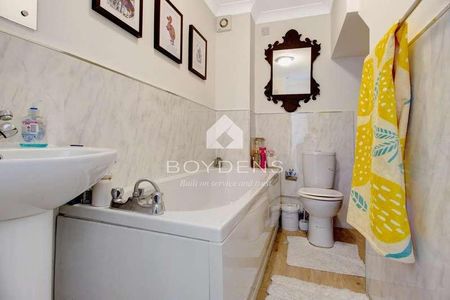 Crowhurst Court, Crowhurst Road, Colchester, CO3 - Photo 5