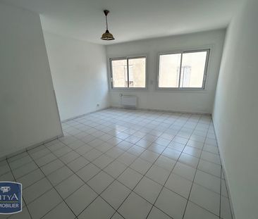 Location Appartement 2 pièces 46m² AGEN 47000 - Photo 6