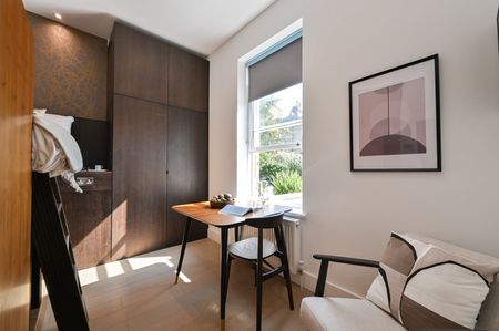 Studio Flat, Dennington Park Road, NW6 - Photo 2