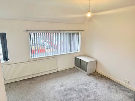 2 Bed Semi-Detached House, Pinetree Street, M18 - Photo 3