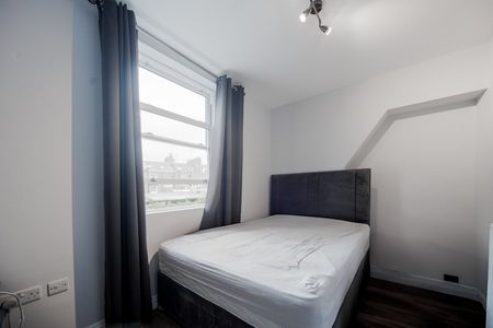 Studio Flat, Lexham Gardens, W8 - Photo 2