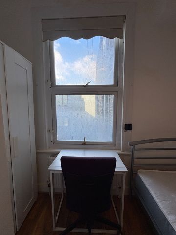 Room in a Shared House, Rufford Street, N1 - Photo 4