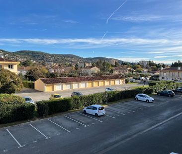 Location Appartement 2 pièces 42m² DRAGUIGNAN 83300 - Photo 5
