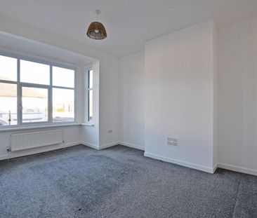 West Park Road, Newport - Photo 3