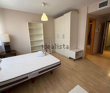 Alquiler de estudio en Calle Pacífico - Photo 2