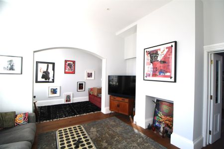 Sergeants Mess, Le Cateau Road, Colchester - Photo 5