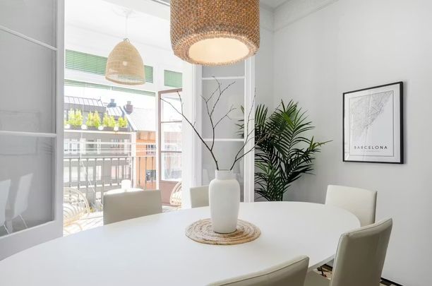 Rambla de Catalunya, Barcelona, Catalonia 08008 - Photo 1