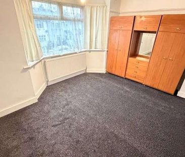 Cranleigh Road, Feltham, TW13 - Photo 3