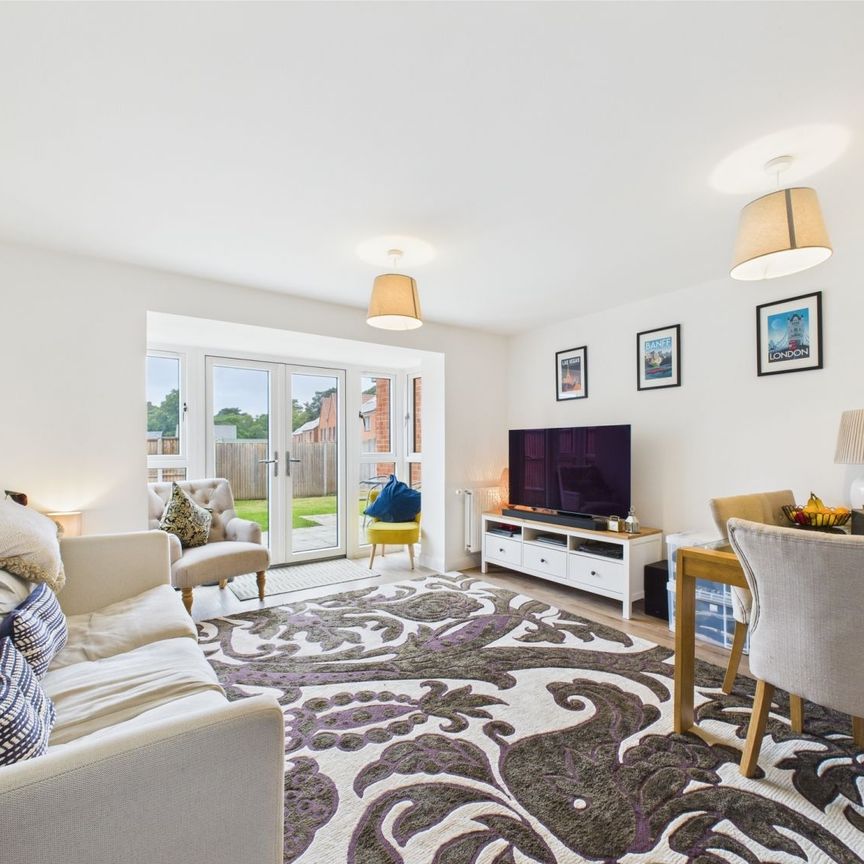 3 Bedroom - Photo 1