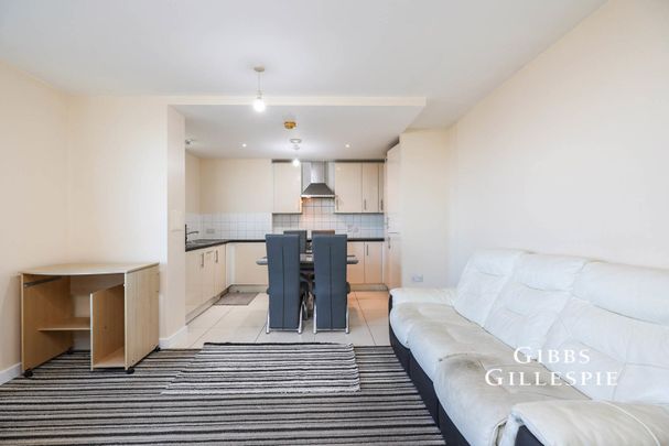 2 Bedroom Flat/Apartment to rent - Photo 1