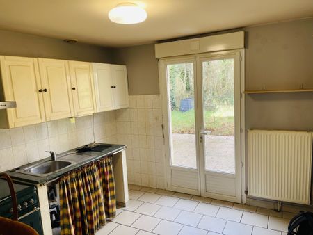 Location Maison 4 pièces 91m² NAINTRE 86530 - Photo 5